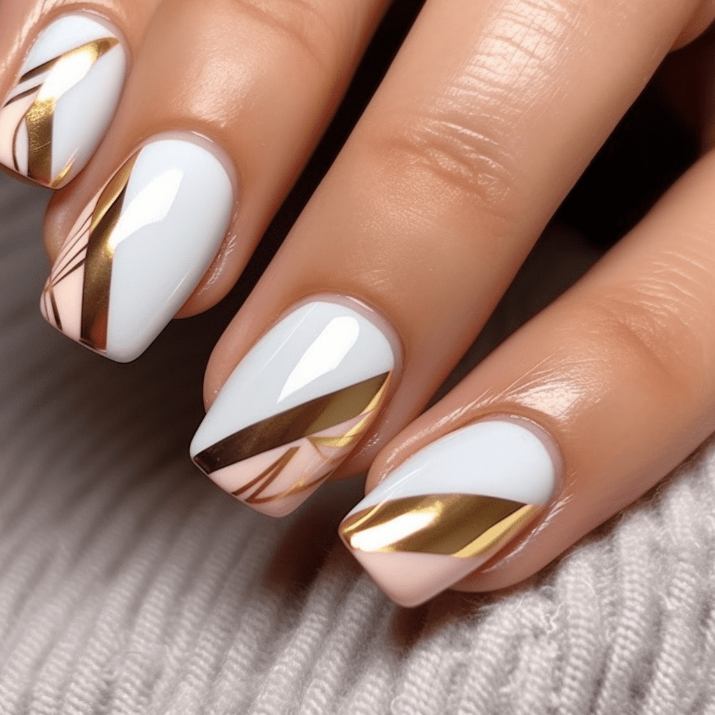 10 Stunning French Tip Nails Designs 4